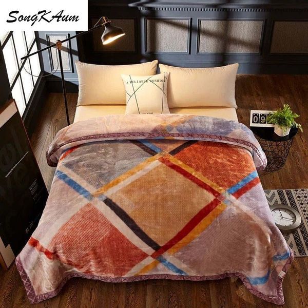 songkaum new style raschel double comforters blanket winter thicken keep warm quilt student dormitory duvets queen full size
songkaum new style raschel double comforters blanket winter thicken keep warm quilt student dormitory duvets queen full size