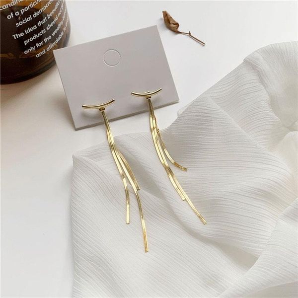 stud roamd earrings for women 2021 brushed metal long tassel fashion jewelry christmas piercing kolczyki pendientes w6, Golden;silver
stud roamd earrings for women 2021 brushed metal long tassel fashion jewelry christmas piercing kolczyki pendientes w6, Golden;silver