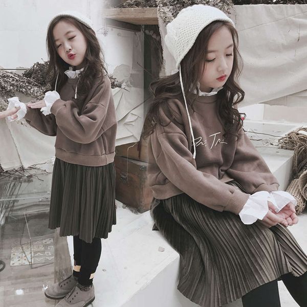 and winter 2020 korean plush children's autumn fake two piec of pleated drs girls' patchwork skirt, Red;yellow
and winter 2020 korean plush children's autumn fake two piec of pleated drs girls' patchwork skirt, Red;yellow