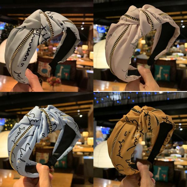 wholesale retro styles letters charm women headband fashion brand twist knot hair hoop wide edge women hair accessories, Black;brown
wholesale retro styles letters charm women headband fashion brand twist knot hair hoop wide edge women hair accessories, Black;brown