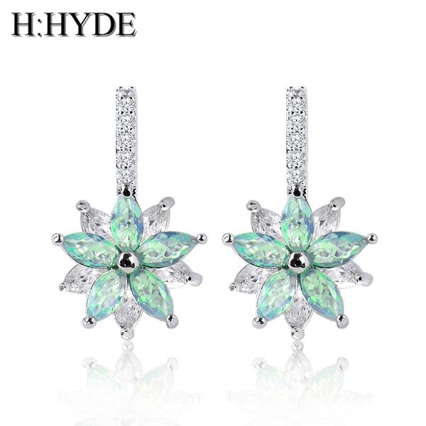hoop & huggie h:hyde clear crystal zirconia earrings for women flower cluster statement wedding jewelry gift pendients, Golden;silver
hoop & huggie h:hyde clear crystal zirconia earrings for women flower cluster statement wedding jewelry gift pendients, Golden;silver