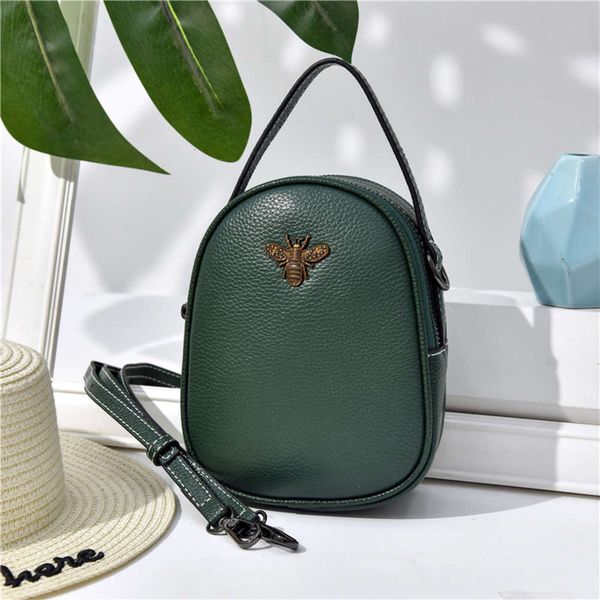 2020 new single leisure fashion big trend women's messenger designers hand tote leather mini shoulder bags women
2020 new single leisure fashion big trend women's messenger designers hand tote leather mini shoulder bags women
