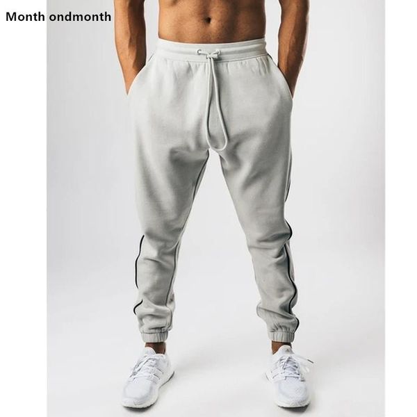 running pants casual men joggers hip hop sweatpants skinny fashion streetwear fitness workout brand trousers bodybuilding track trouser, Black;blue
running pants casual men joggers hip hop sweatpants skinny fashion streetwear fitness workout brand trousers bodybuilding track trouser, Black;blue