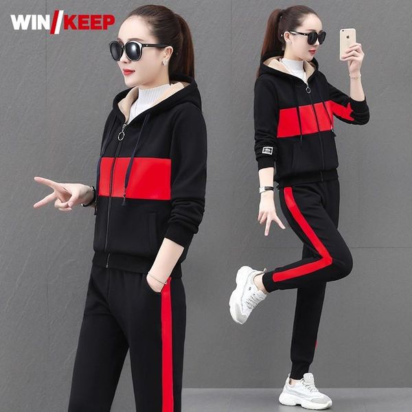 winter women cashmere sportswear suit hooded cardigan jackets thickening contrast-color warm sports casual female two piece sets, Black;blue
winter women cashmere sportswear suit hooded cardigan jackets thickening contrast-color warm sports casual female two piece sets, Black;blue