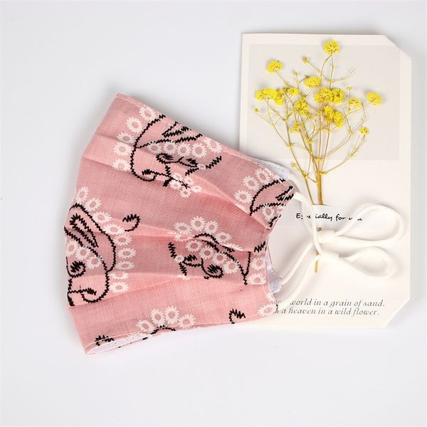 respirable factory fashion mascherines flower cotton printing respirator washable reusable custom face mask dust proof m
respirable factory fashion mascherines flower cotton printing respirator washable reusable custom face mask dust proof m