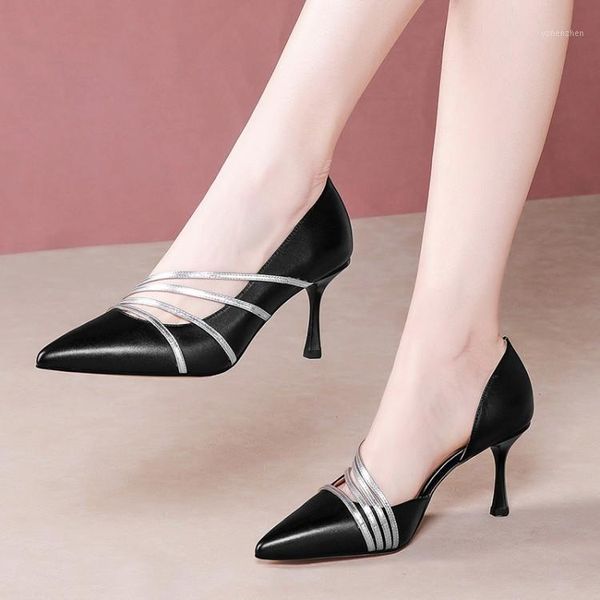 dress shoes mljuese 2021 women pumps autumn spring soft cow leather thin heel pointed toe metal decoration black color high heels lady shoes
dress shoes mljuese 2021 women pumps autumn spring soft cow leather thin heel pointed toe metal decoration black color high heels lady shoes