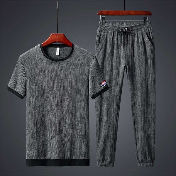 sports suit 2020 summer new men's casual short sleeve capris two piece sportswear fashion, Gray
sports suit 2020 summer new men's casual short sleeve capris two piece sportswear fashion, Gray