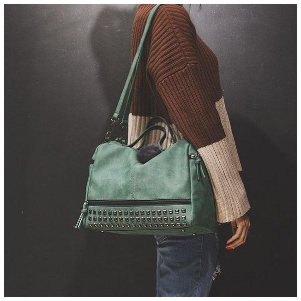 cross body women bag shoulder for 2021 fashion leather bags rivet handbag ladies casual crossbody
cross body women bag shoulder for 2021 fashion leather bags rivet handbag ladies casual crossbody
