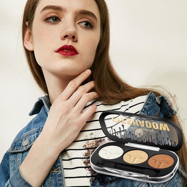 3 colors glitter eyeshadow makeup palette matte eye shadow palette diamond eyeshadow powder pigment cosmetics
3 colors glitter eyeshadow makeup palette matte eye shadow palette diamond eyeshadow powder pigment cosmetics