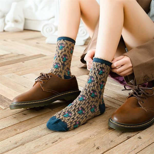 socks & hosiery insta-style retro stack thousand bird tartan japanese style preppy fashion sen department mid-tube sock for girls women, Black;white
socks & hosiery insta-style retro stack thousand bird tartan japanese style preppy fashion sen department mid-tube sock for girls women, Black;white