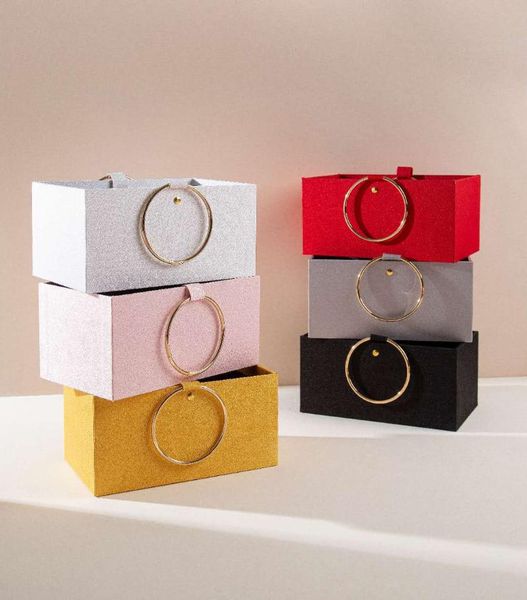 1pcs valentine's day new lady's handbag flower box flower box rose arrangement floral bouquet
1pcs valentine's day new lady's handbag flower box flower box rose arrangement floral bouquet