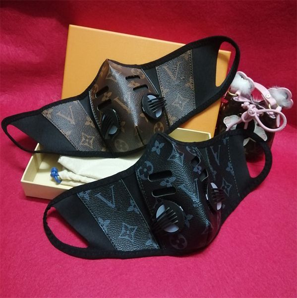 men masks unsiex pu mouth-muffle design fashion leather dustproof breathe face women washable lamy wcqmf 
men masks unsiex pu mouth-muffle design fashion leather dustproof breathe face women washable lamy wcqmf