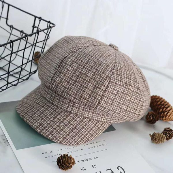 japanese retro plaid beret female autumn and winter art octagonal hat painter hat casual1, Blue;gray
japanese retro plaid beret female autumn and winter art octagonal hat painter hat casual1, Blue;gray