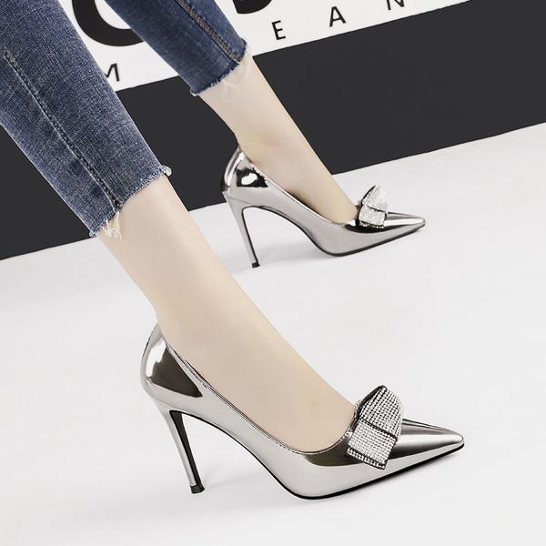 woman wedding slip on pumps luxury high heels shoes fashion crystal bow shallow slides zapatos mujer black bronze silver gold t200525
woman wedding slip on pumps luxury high heels shoes fashion crystal bow shallow slides zapatos mujer black bronze silver gold t200525