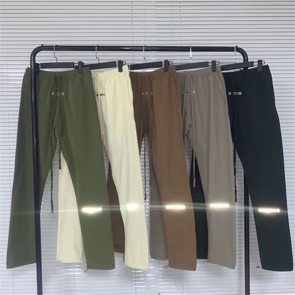 2021 new nylon sweatpants women men jogger streetwear waterproof essentials pants joggers street fashion bnh8, Black
2021 new nylon sweatpants women men jogger streetwear waterproof essentials pants joggers street fashion bnh8, Black