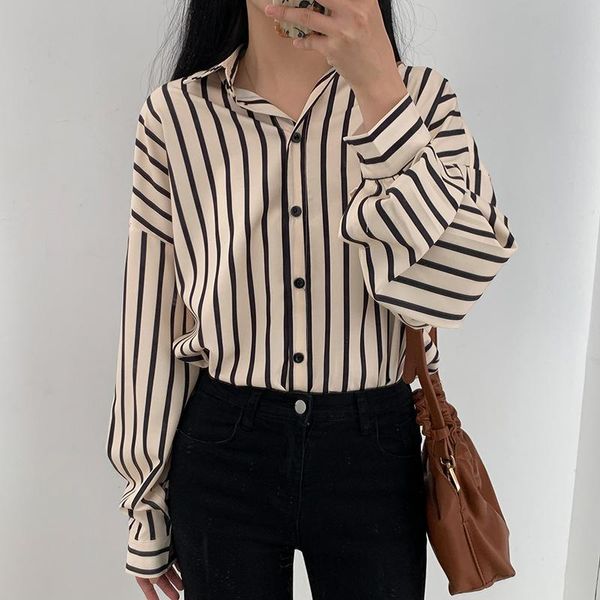 women's blouses & shirts chic korean style casual women blouse vintage striped printed loose harajuku long sleeve female cardigan, White
women's blouses & shirts chic korean style casual women blouse vintage striped printed loose harajuku long sleeve female cardigan, White