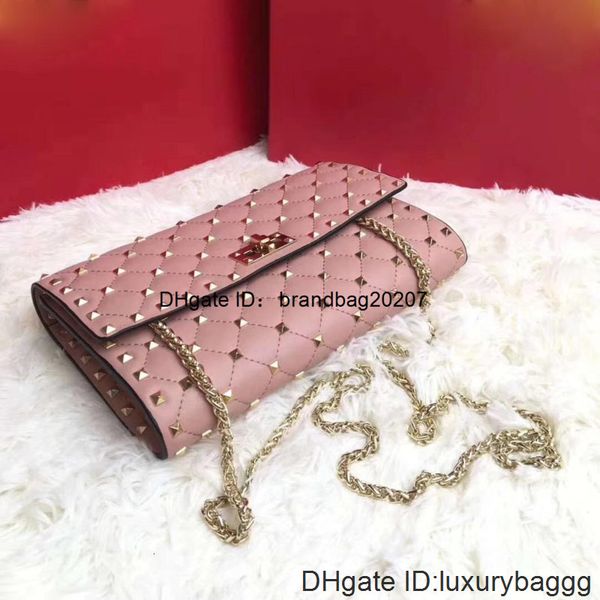 designer 2019 to quality bags rivet studded shoulder women clutch rivets bag handbag famous design genuine leather, Black;red
designer 2019 to quality bags rivet studded shoulder women clutch rivets bag handbag famous design genuine leather, Black;red