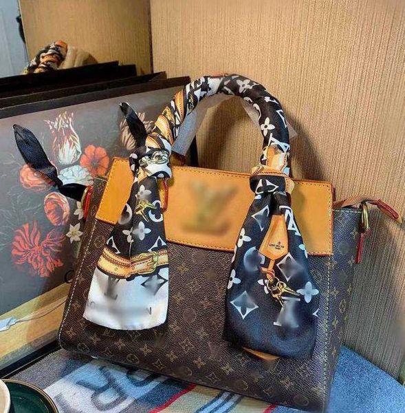2019 womens original leather handbag tote for women messenger bags casual shoulder tote bag with -l0615, Black
2019 womens original leather handbag tote for women messenger bags casual shoulder tote bag with -l0615, Black