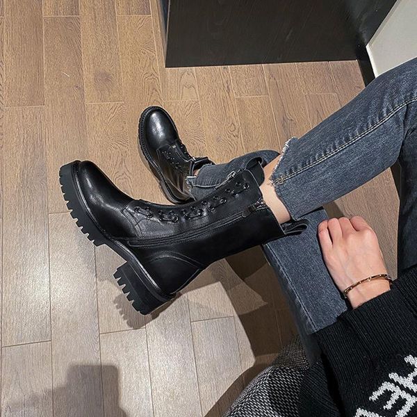 new style thick-soled motorcycle women's boots fashion high-leather women's shoes mid-tube black boots
new style thick-soled motorcycle women's boots fashion high-leather women's shoes mid-tube black boots