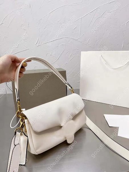 pillow designer c's tabby shoulder bag women pure color bacchus bags retro hardware cloudy handbags supper soft real leather dfg d
pillow designer c's tabby shoulder bag women pure color bacchus bags retro hardware cloudy handbags supper soft real leather dfg d