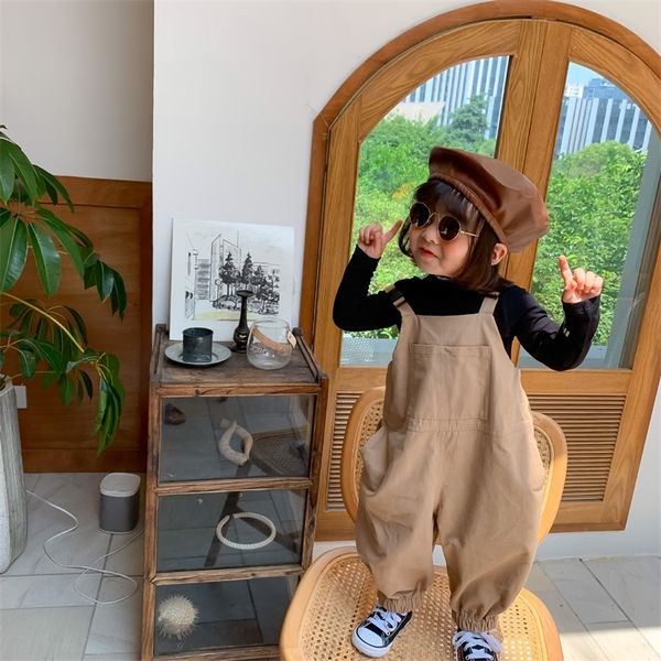 fashion girls oversized loose overalls autumn kids big pocket labelling fashion suspender trousers 201112, Blue
fashion girls oversized loose overalls autumn kids big pocket labelling fashion suspender trousers 201112, Blue