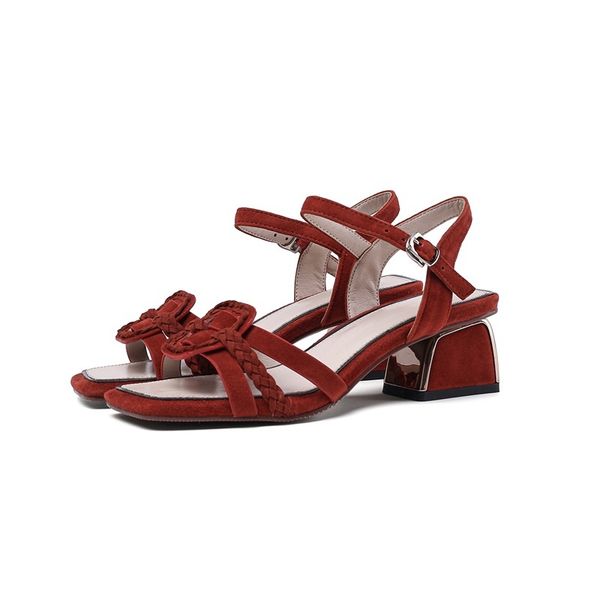 2021 big size 34-42 new fashion genuine leather shoes with black heels woman as party wear sandals zqh8
2021 big size 34-42 new fashion genuine leather shoes with black heels woman as party wear sandals zqh8