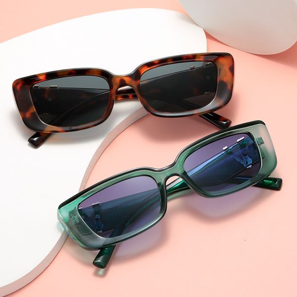 2021 new women's fashion small box show sunglasses personalized metal decorative glasses trend designer jjkd, White;black
2021 new women's fashion small box show sunglasses personalized metal decorative glasses trend designer jjkd, White;black