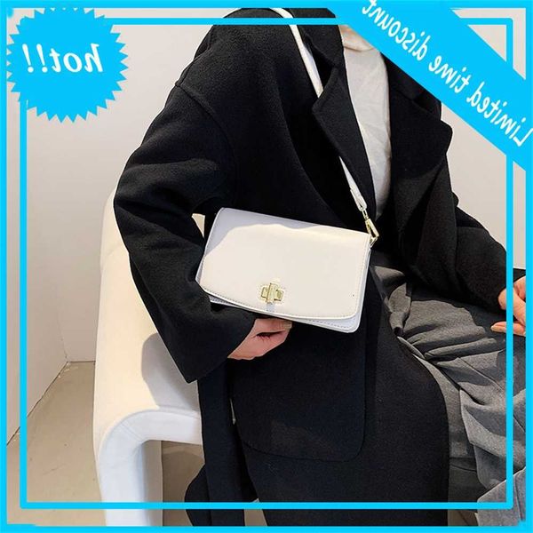 women's 2020 new korean fashion chain small square bag 
women's 2020 new korean fashion chain small square bag
