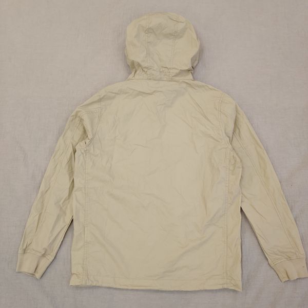 tela 19ss nylon 639f2 cotton ghost piece smock/anorak pullover jacket men women coats fashion outerwear, Black;brown
tela 19ss nylon 639f2 cotton ghost piece smock/anorak pullover jacket men women coats fashion outerwear, Black;brown