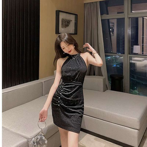 women's fashion celebrity style is shining, single breasted fold shows thin, slim fit, buttock hanging neck dress h5750, Black;gray
women's fashion celebrity style is shining, single breasted fold shows thin, slim fit, buttock hanging neck dress h5750, Black;gray
