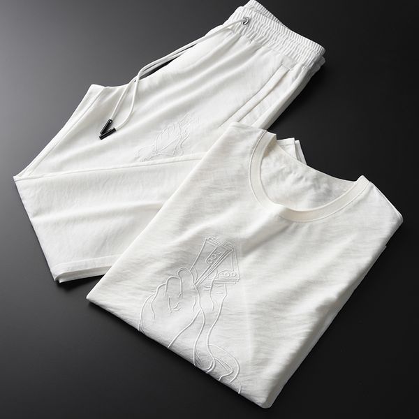 minglu summer thin mens sets (t-shirt+pants) luxury embroidery short sleeve men sets plus size 4xl white man sets with pants 201109, Gray
minglu summer thin mens sets (t-shirt+pants) luxury embroidery short sleeve men sets plus size 4xl white man sets with pants 201109, Gray