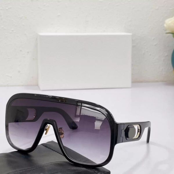 womens sunglasses for women men sun glasses mens m1u fashion style protects eyes uv400 lens with case, White;black
womens sunglasses for women men sun glasses mens m1u fashion style protects eyes uv400 lens with case, White;black