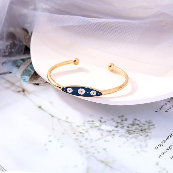 uer korean ins style unique enamel daisy bangle for women gifts gold color alloy 2021 fashion jewelry wholesale, Black
uer korean ins style unique enamel daisy bangle for women gifts gold color alloy 2021 fashion jewelry wholesale, Black