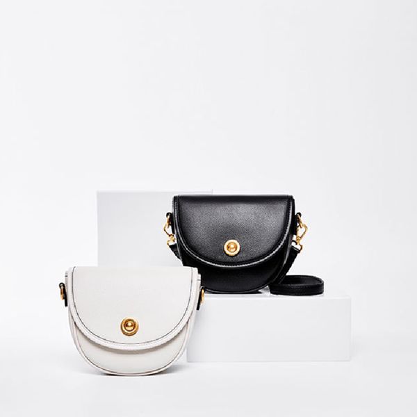 natural leather from solid-colored sack 2020 new vintage saddles crossbody shoulder bags for women
natural leather from solid-colored sack 2020 new vintage saddles crossbody shoulder bags for women