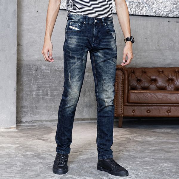 2021 new italian style fashion men jeans retro dark blue slim fit ripped long pants patches designer vintage denim trousers q11
2021 new italian style fashion men jeans retro dark blue slim fit ripped long pants patches designer vintage denim trousers q11
