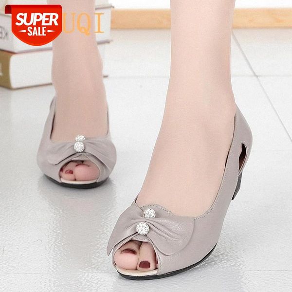 aiyuqi genuine leather woman shoes summer sandals plus size crystal low heeled and comfortable stylish simplicity women sandals #bx8n
aiyuqi genuine leather woman shoes summer sandals plus size crystal low heeled and comfortable stylish simplicity women sandals #bx8n