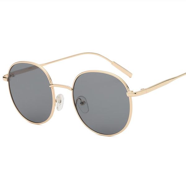 cute ladies sunglasses women metal frame fashion vintage gradient sun glasses for female uv400 shades, White;black
cute ladies sunglasses women metal frame fashion vintage gradient sun glasses for female uv400 shades, White;black
