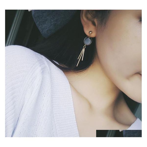 2018 fashion earrings korea pearl velvet block ball geometric triangle earrings long tassel earrings girl with gift kpimg, Silver
2018 fashion earrings korea pearl velvet block ball geometric triangle earrings long tassel earrings girl with gift kpimg, Silver
