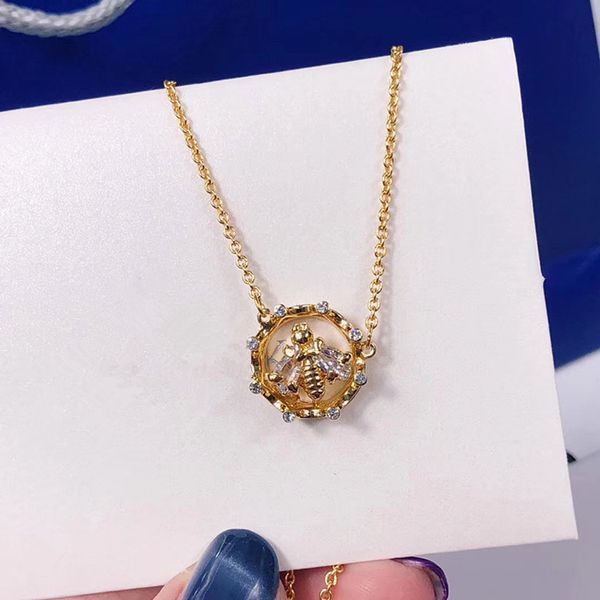 shijia element crystal 2021 new bee aqueen light spirit posture bee necklace female wechat one piece wholesale fashion design, Silver
shijia element crystal 2021 new bee aqueen light spirit posture bee necklace female wechat one piece wholesale fashion design, Silver