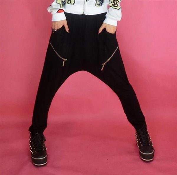 2016 fashion streetwear hip hop black loose zipper decorated harem pants female stage performance skinny trousers, Black;white 
2016 fashion streetwear hip hop black loose zipper decorated harem pants female stage performance skinny trousers, Black;white