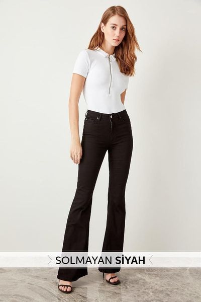 trendyol black high waist flare jeans twoss19lr02841, Blue
trendyol black high waist flare jeans twoss19lr02841, Blue