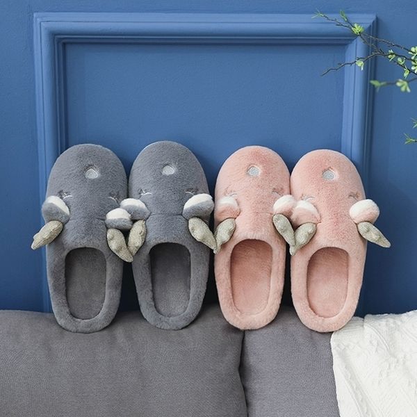 winter house women fur slippers cute deer antlers designer indoor bedroom warm plush ladies flats shoes couples furry slippers y201026, Black
winter house women fur slippers cute deer antlers designer indoor bedroom warm plush ladies flats shoes couples furry slippers y201026, Black