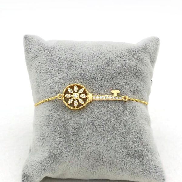 link, chain cute bear brand creative micro pave cz zircon key bracelet women fashion box men jewelry sx1986-23, Black
link, chain cute bear brand creative micro pave cz zircon key bracelet women fashion box men jewelry sx1986-23, Black