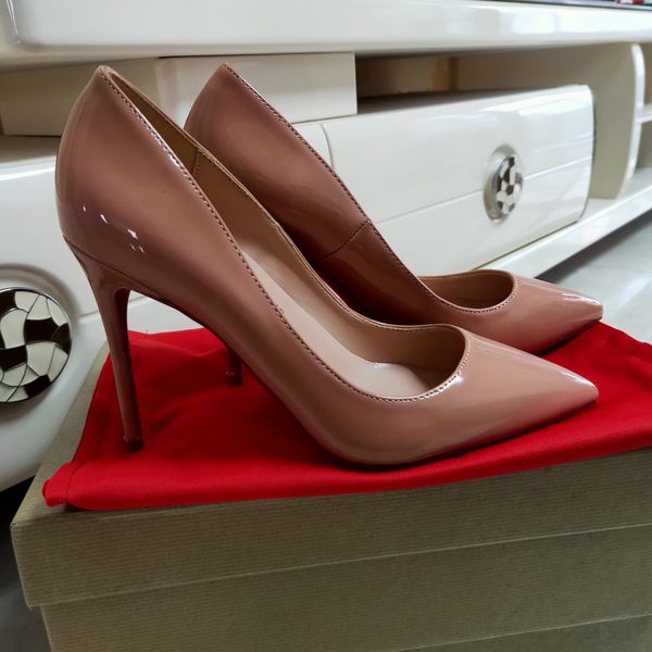 2021 new designer women's shoes will see studded sandals pyramid studs beautified high stiletto pumps b24o, Black
2021 new designer women's shoes will see studded sandals pyramid studs beautified high stiletto pumps b24o, Black
