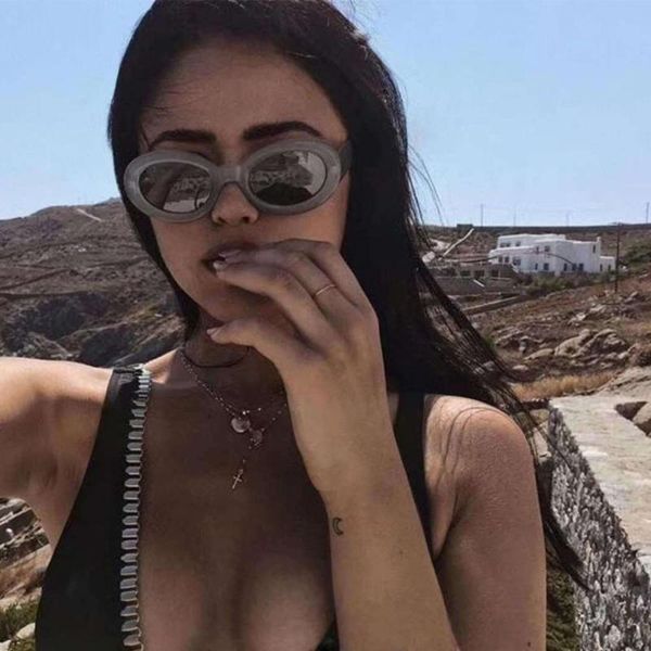 sunglasses trend 2021 brand vintage cute small oval women fashion sun glasses femme retro designer, White;black
sunglasses trend 2021 brand vintage cute small oval women fashion sun glasses femme retro designer, White;black