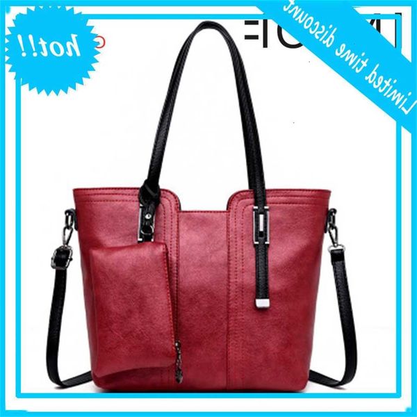 new fashion middle ages women soft leather shoulder messenger bag retro korean great capacity bags sac a major femme
new fashion middle ages women soft leather shoulder messenger bag retro korean great capacity bags sac a major femme