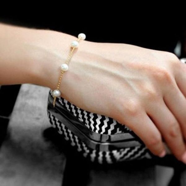 charm bracelets kpop women tassel bracelet artificial pearl lovers gold color trendy jewelry classic alloy bransoletka pulsera, Golden;silver
charm bracelets kpop women tassel bracelet artificial pearl lovers gold color trendy jewelry classic alloy bransoletka pulsera, Golden;silver