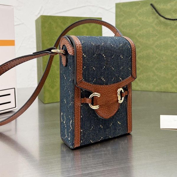 mobile phone bag cross body bags women handbag purse classic letter print canvas real leather hardware accessories flap shoulder handbags
mobile phone bag cross body bags women handbag purse classic letter print canvas real leather hardware accessories flap shoulder handbags