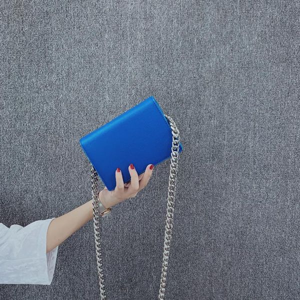women bag pu chains mini bag fashion flap shoulder pures and bags crossbody luxury designer euro-america style
women bag pu chains mini bag fashion flap shoulder pures and bags crossbody luxury designer euro-america style