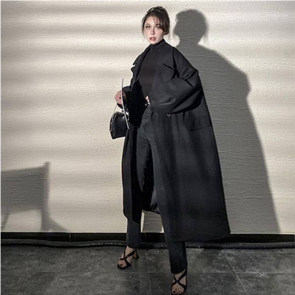 2020 fall winter new all-match black vintage elegant fashion loose casual simple woolen coats vintage long sleeve chic overcoat1
2020 fall winter new all-match black vintage elegant fashion loose casual simple woolen coats vintage long sleeve chic overcoat1